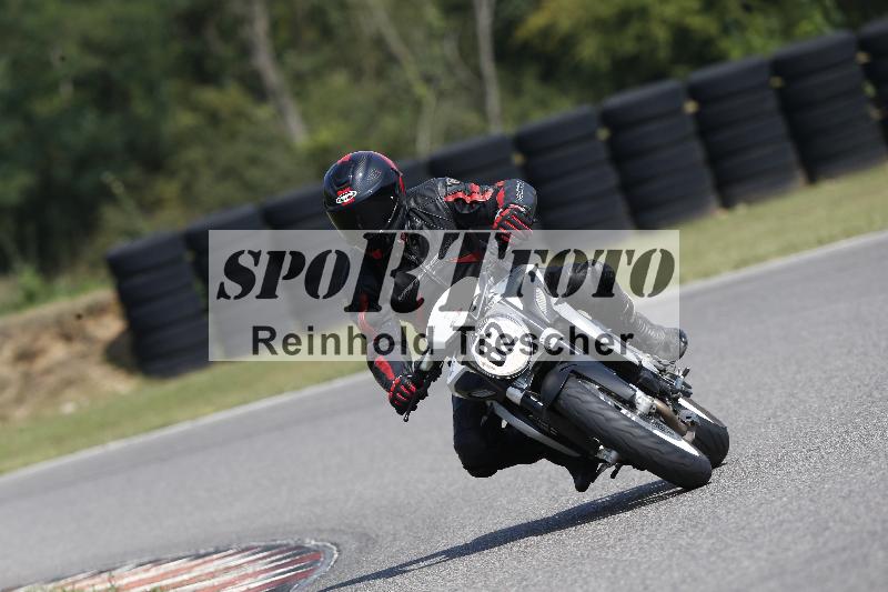 /45 10.08.2025 Plüss Moto Sport ADR/Einsteiger/82